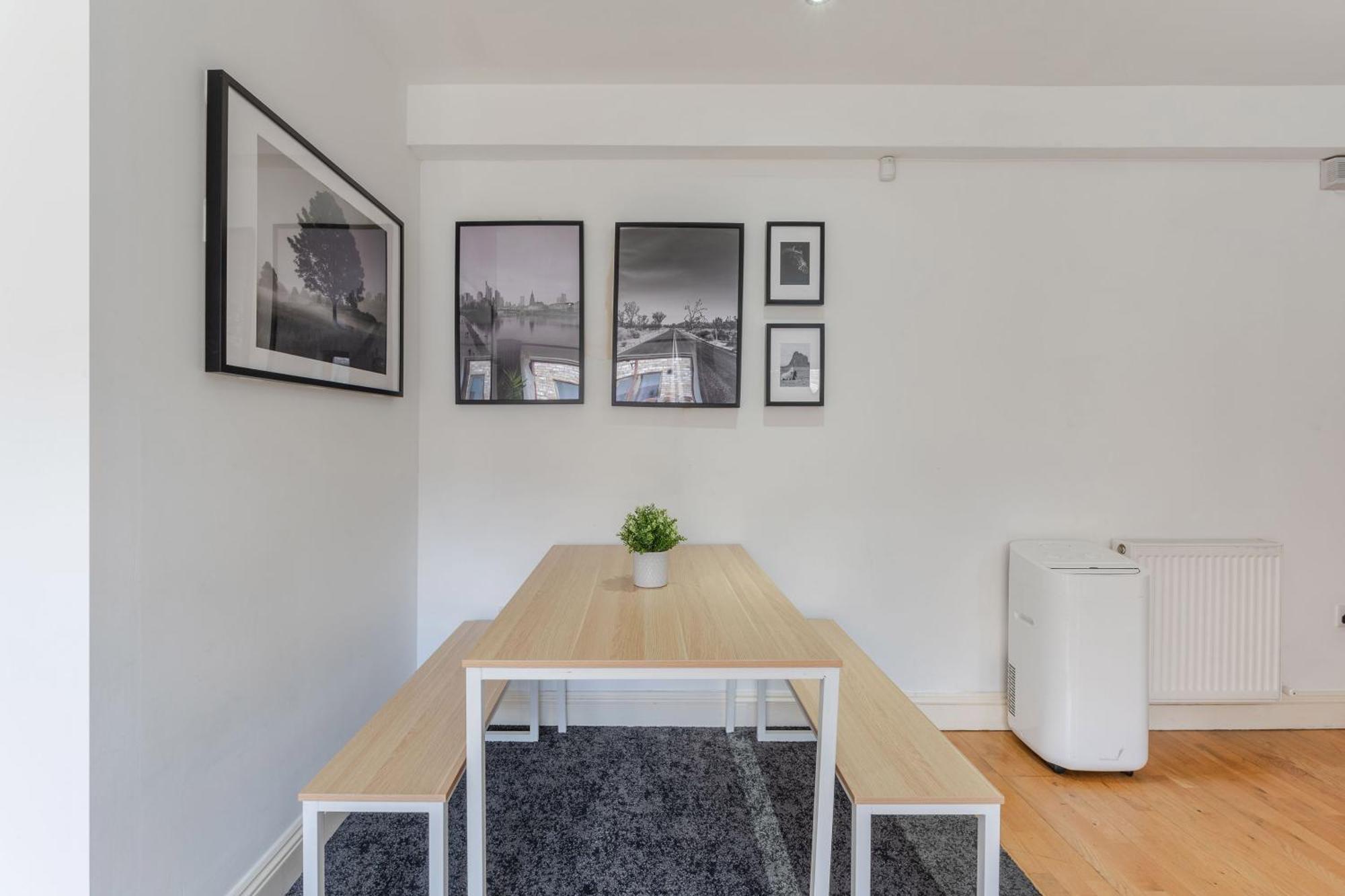 London Waterloo Apartment With Large Private Terrace - View Of The London Eye - 1 Bedroom 1 Bath Eksteriør bilde